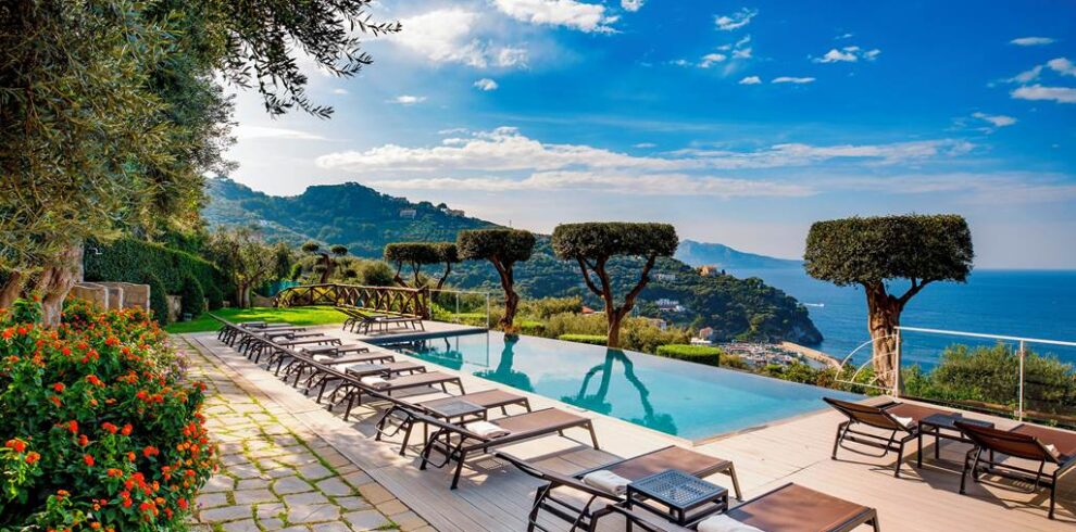 Rooftop infinity pool at Villa Fiorella Art Hotel overlooking the Bay of Naples